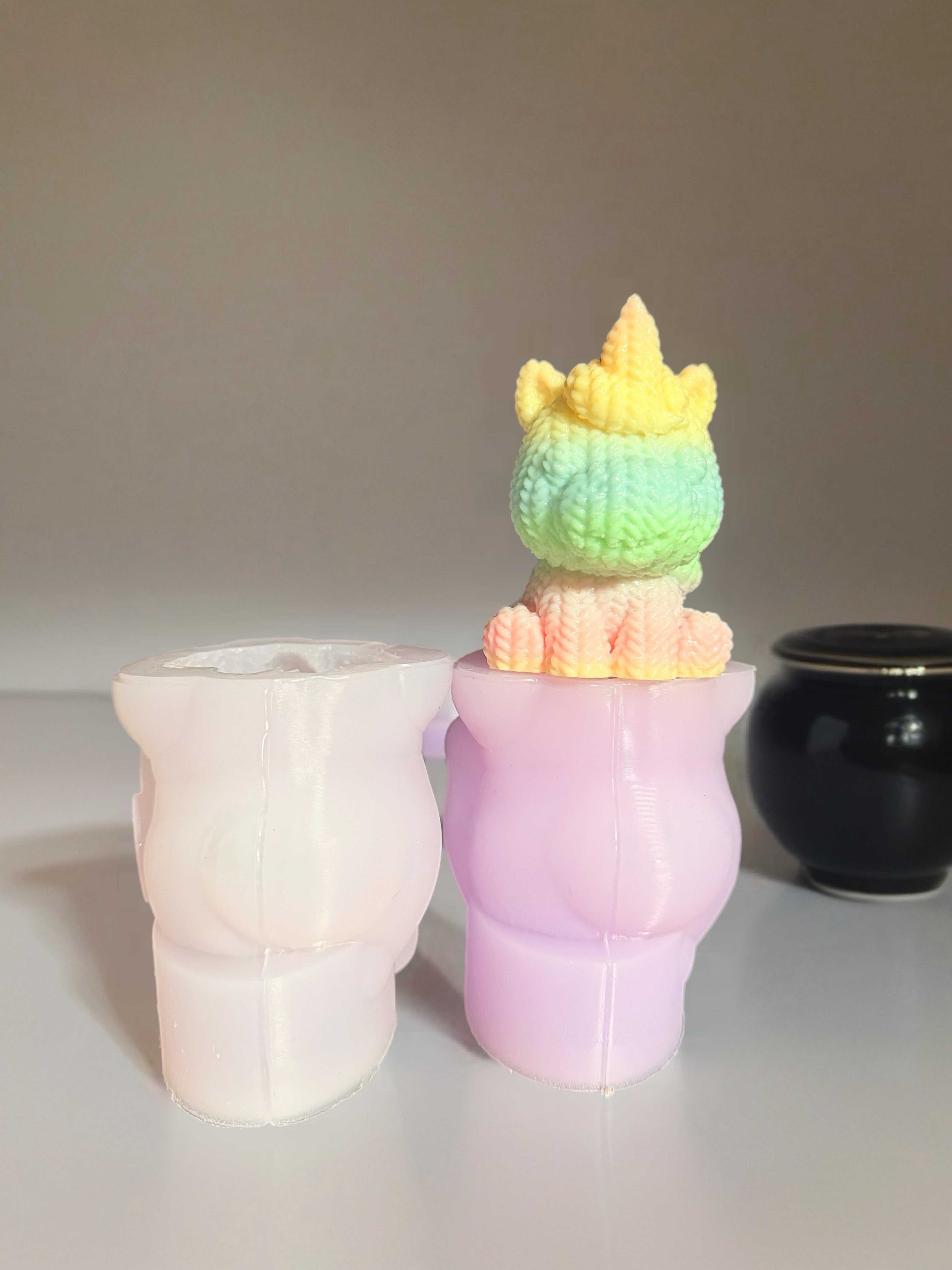 Crochet unicorn mold