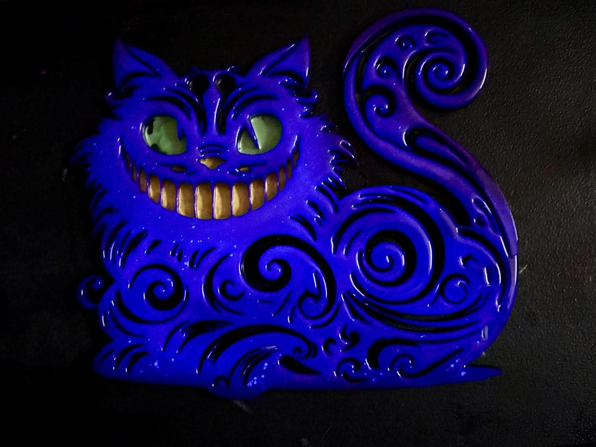 An example of a glow in the dark resin piece with this mold.