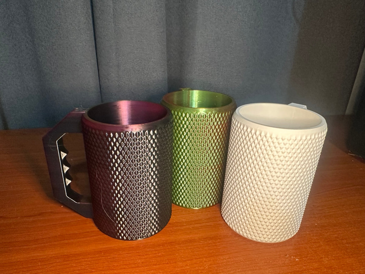 Textured 3D printed cups